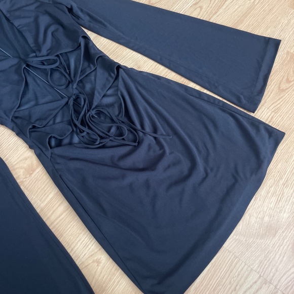 Zara Black Long - Flare Sleeve Mini Stretch Cut Out Dress Size XS - Picture 2 of 6